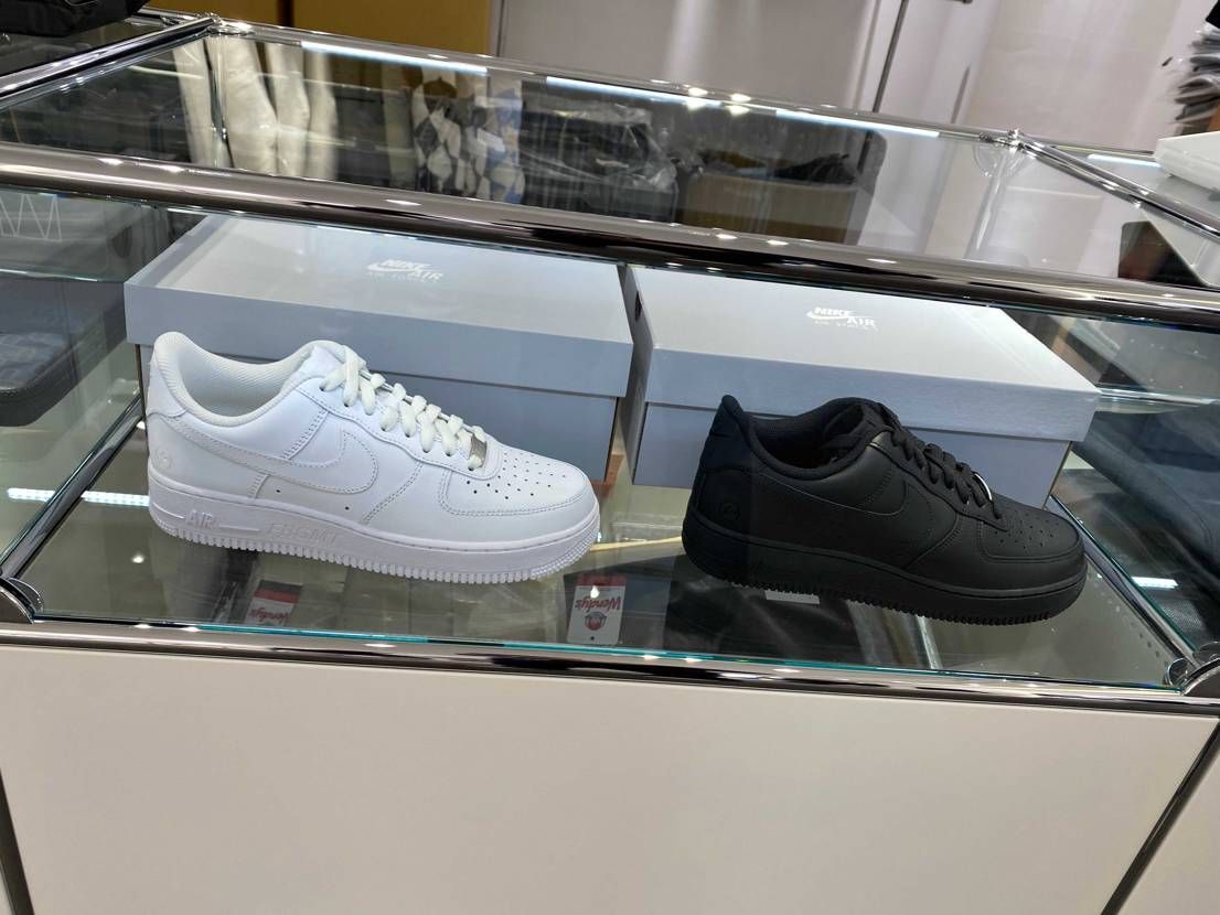 目の前で売り切れた。ショック。