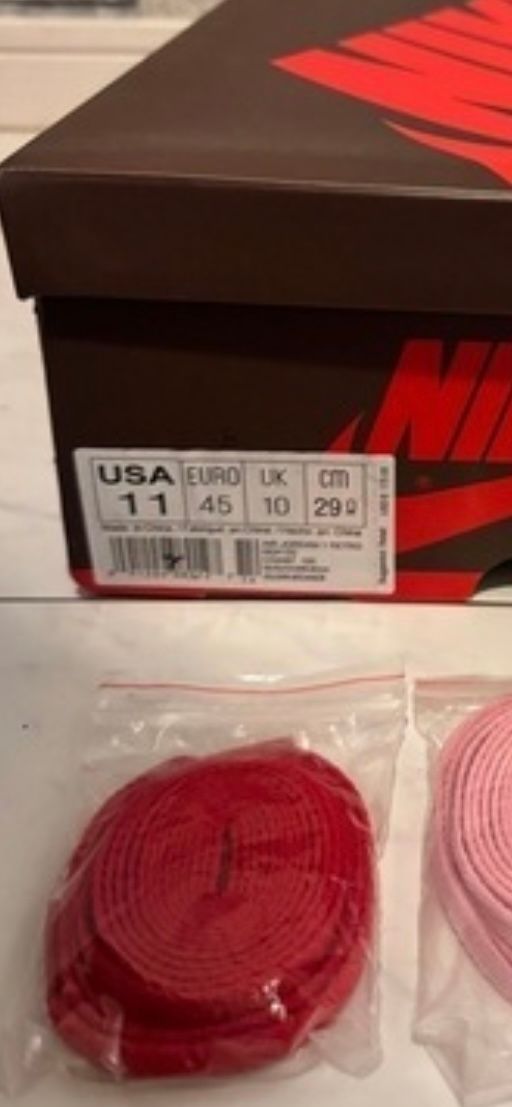 Travis Scott × Nike Air Jordan 1 Retro H