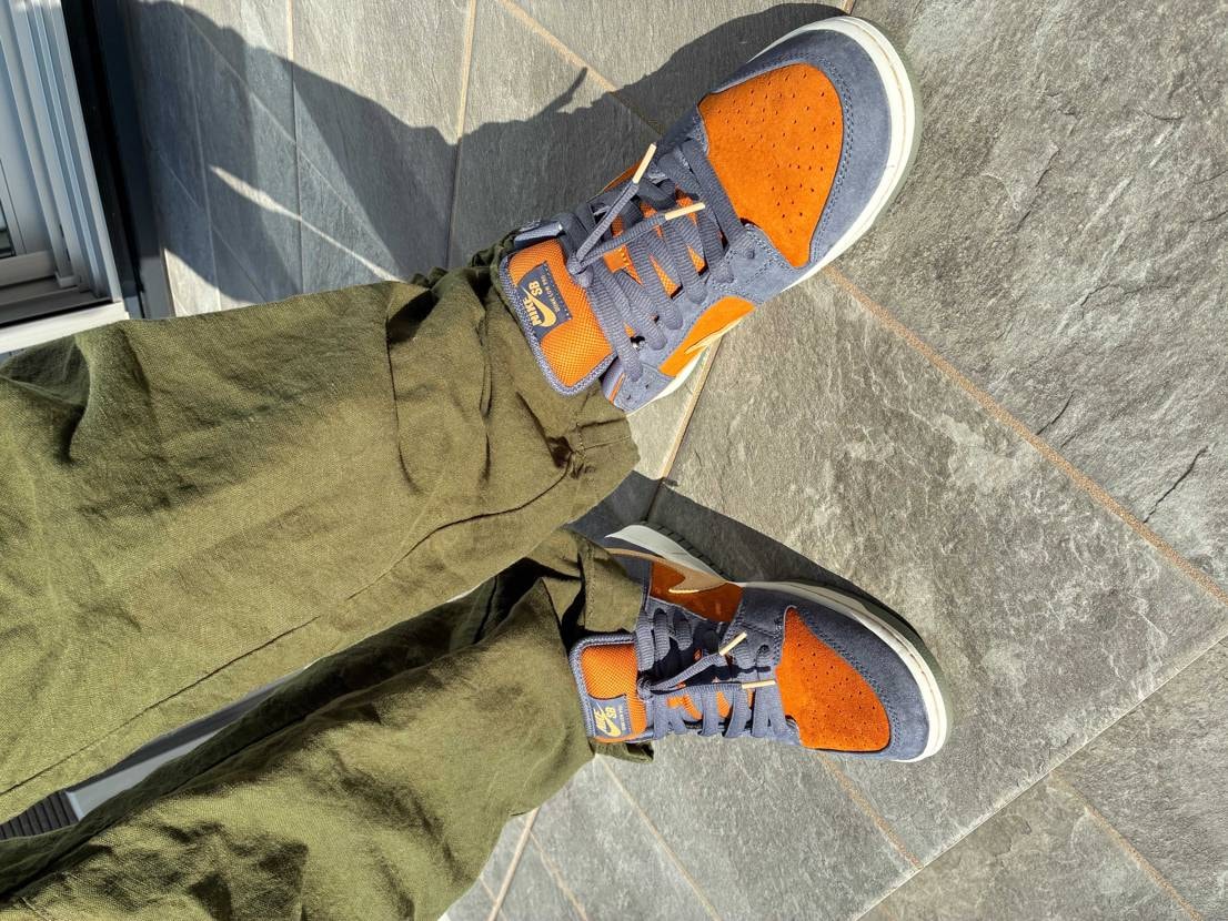 嫁に内緒で買ったダンクSBしれっとおろしました

秋っぽくて色味よき