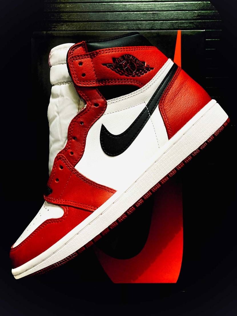 最近スニーカーを買いすぎてるので
一旦Chicago買って欲を満たそうと思った