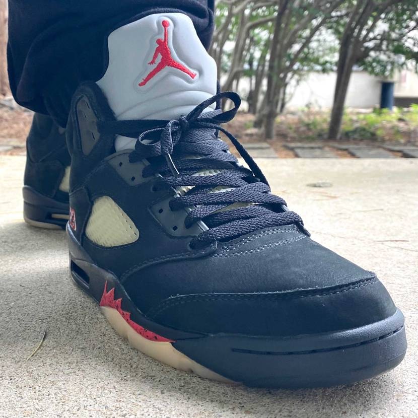 本日はWomen's AirJordan 5/GORE-TE