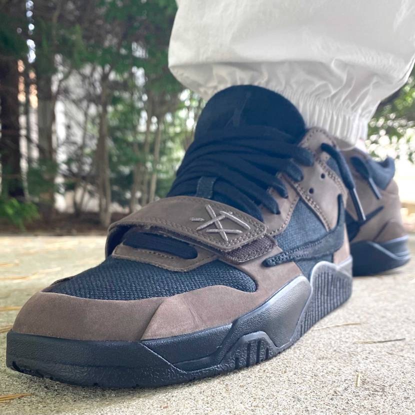 本日はTravis Scott Jumpman Jack/Black&DarkM