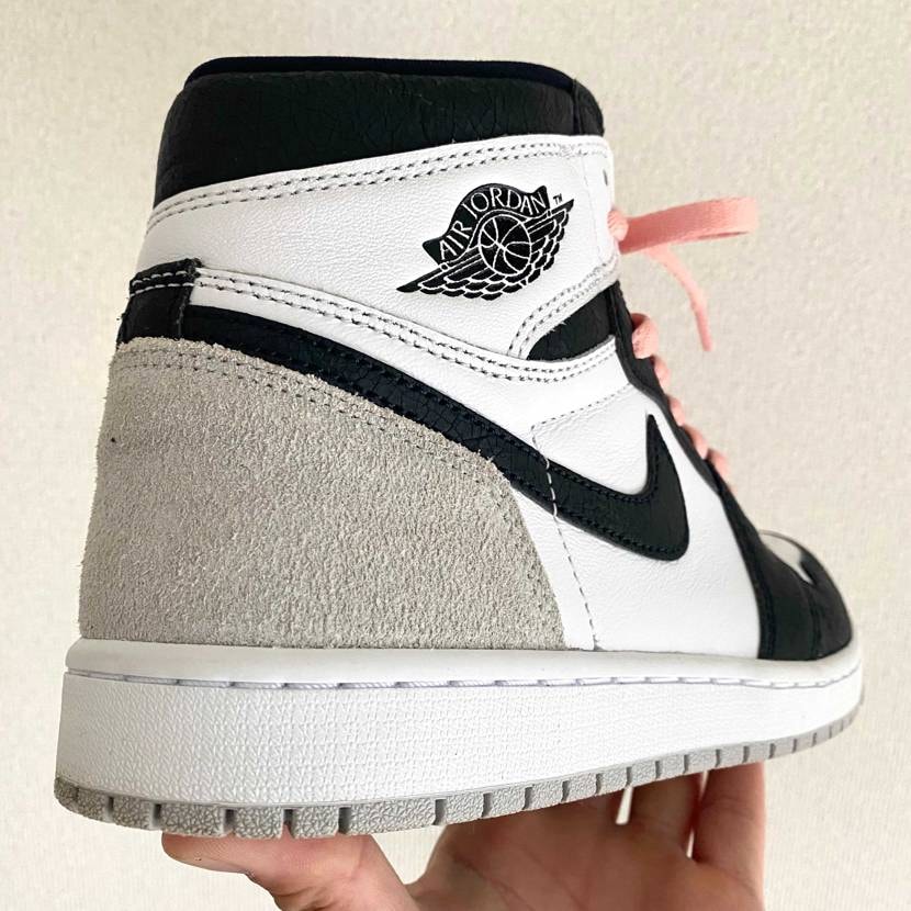 本日はAirJordan 1/Bleached Coralで