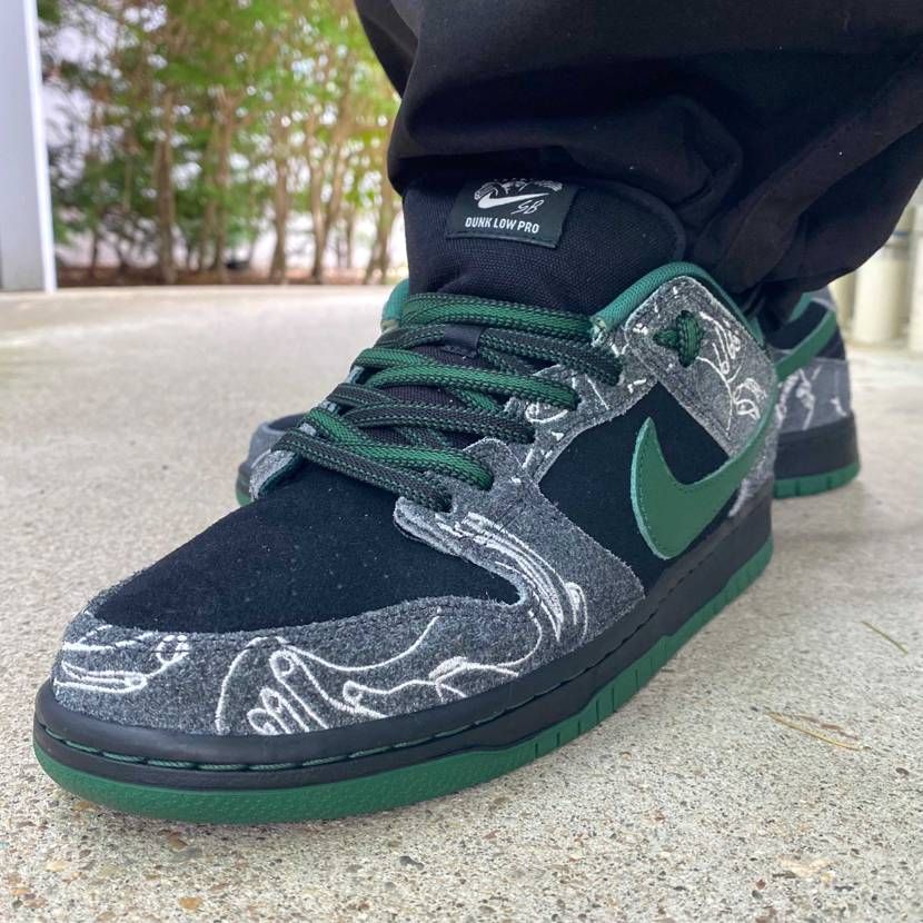 本日はThere Skateboards × Nike SB