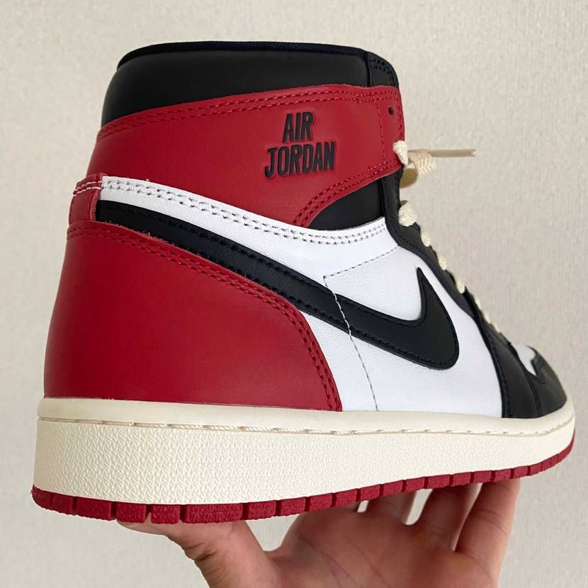 本日はAirJordan 1/Black Toe Reima