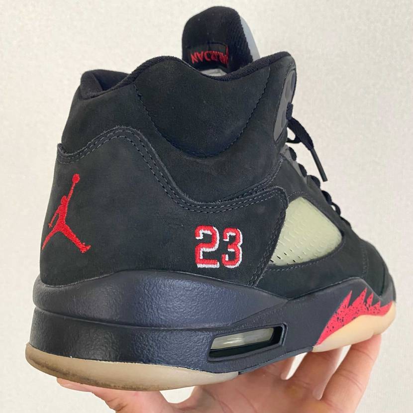 ナイキ ウィメンズ エアジョーダン5 レトロ ゴアテックス オフノワール 12/1発売｜Nike WMNS Air Jordan 5 Retro GORE-TEX 