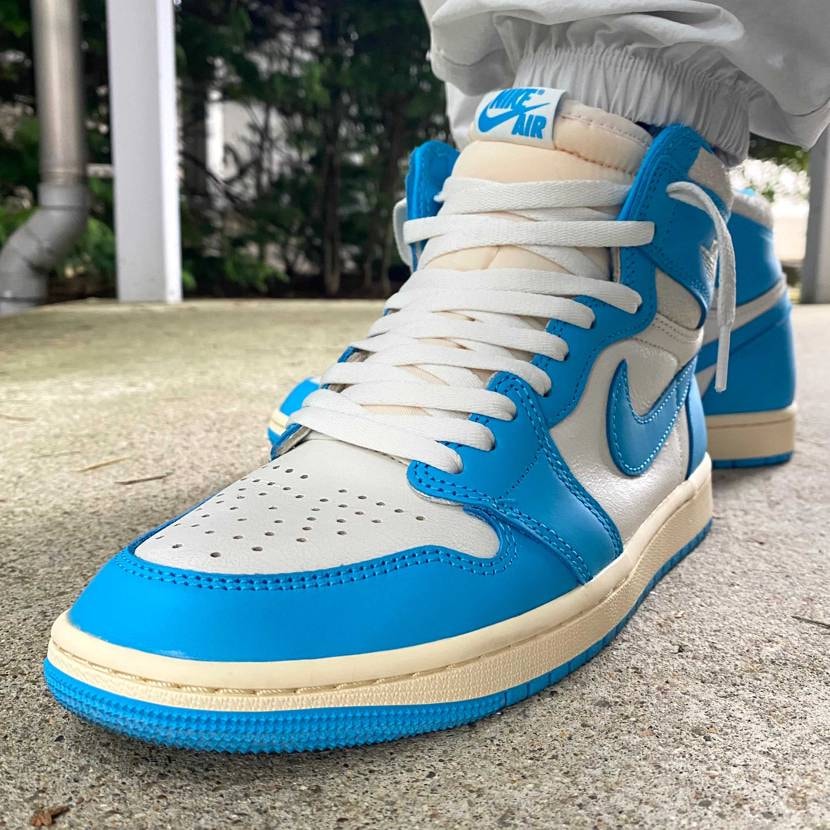 本日はAirJordan 1/UNC Reimaginedでお出かけ☔️
鶏出