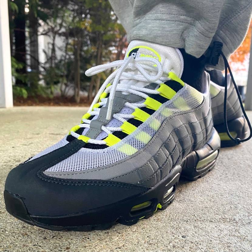 本日はAirMax 95/Neon Yellow (2020)イエグラでお出かけ