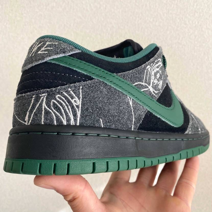 本日はThere Skateboards × Nike SB