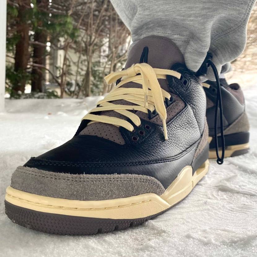 本日はA Ma Maniere × Women's AirJordan 3でお出