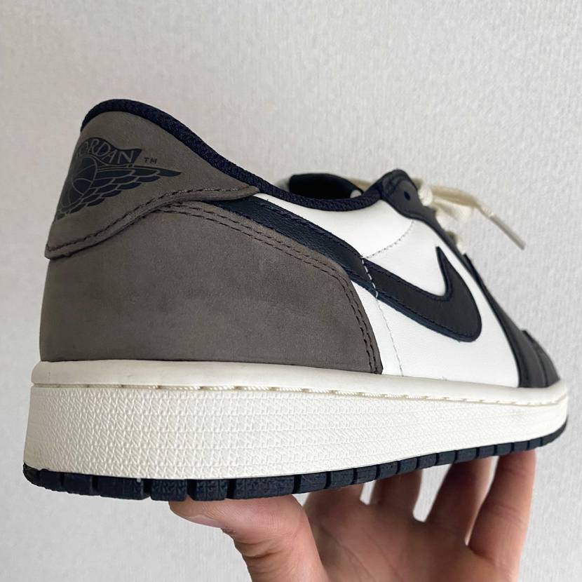 本日はAirJordan 1 Low/Mochaでお出かけ☁