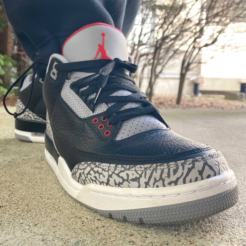 本日はAirJordan 3/Black Cement(20