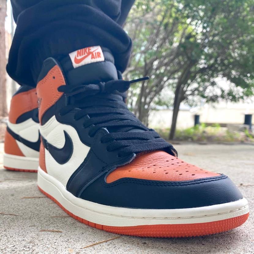 本日はAirJordan 1/Shattered Backb