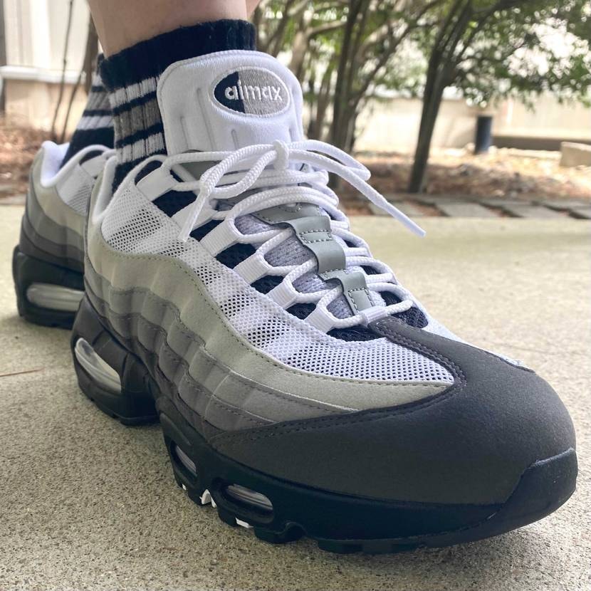 本日はAirMax 95 BigBubble/Granite