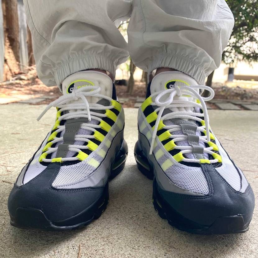 本日はAirMax 95/Neon Yellow (2020