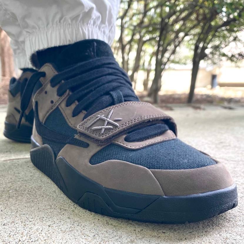 本日はTravis Scott Jumpman Jack/B