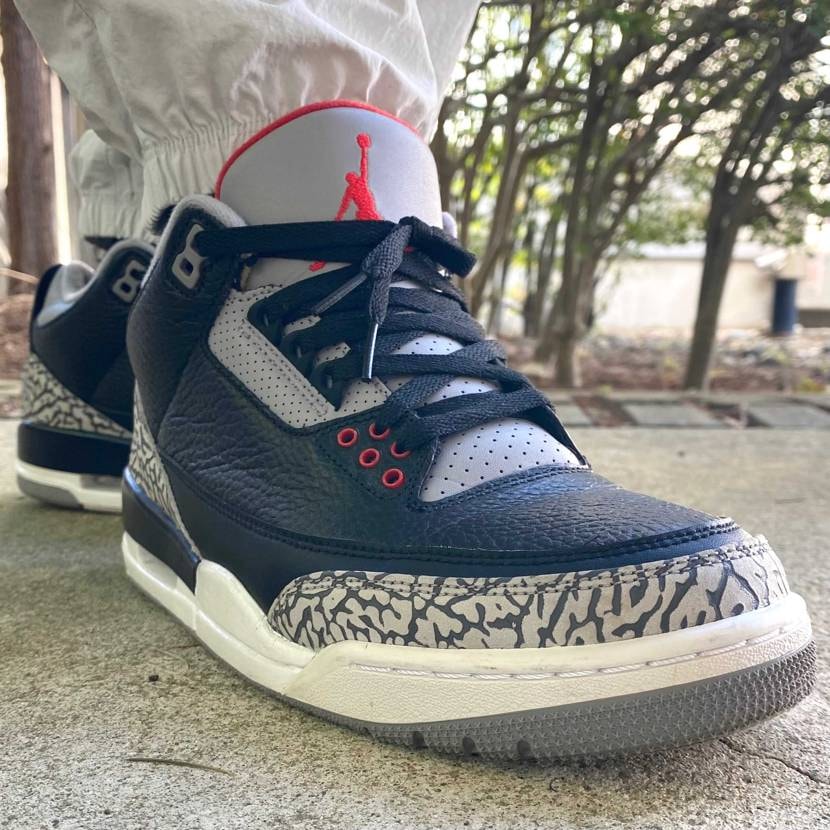 本日はAirJordan 3/Black Cement(20
