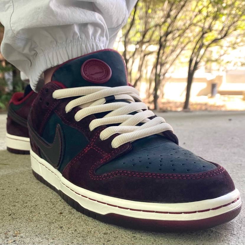 本日はRiot Skateshop × Nike SB Du