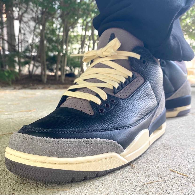 本日はA Ma Maniere × Women's AirJordan 3でお出