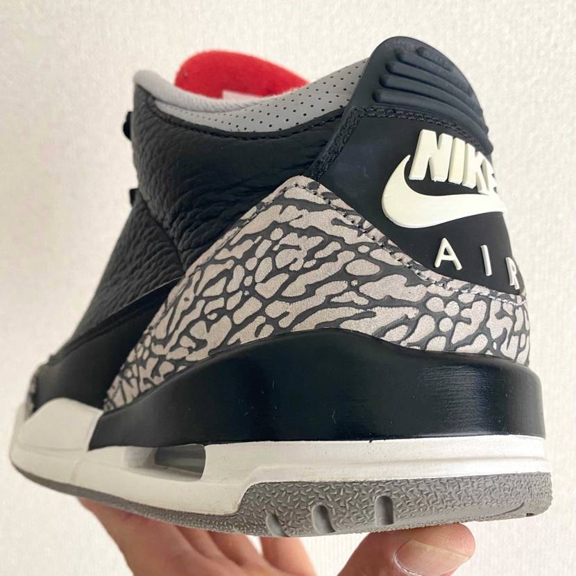 本日はAirJordan 3/Black Cement(20