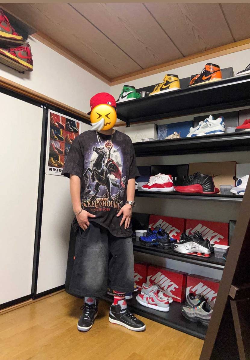 Jordan2はこの渋さがいいんだよな
地味すぎるかもしれ