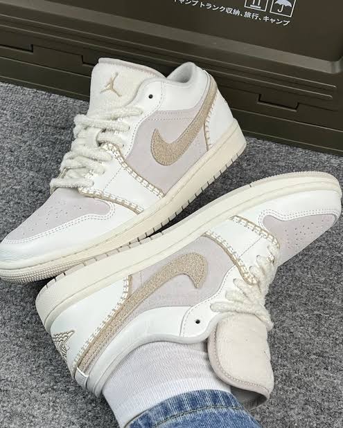 個人的にtravis似ているカラーのローカット4足