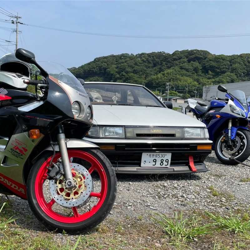 あきら