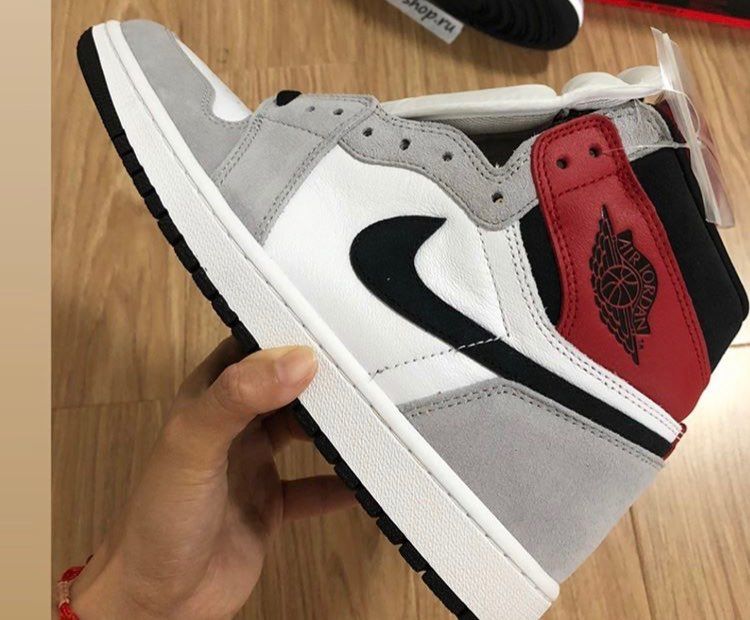 もうフェイク出てるんだ、、
まだ、未発売ですよ？？？？👀👀