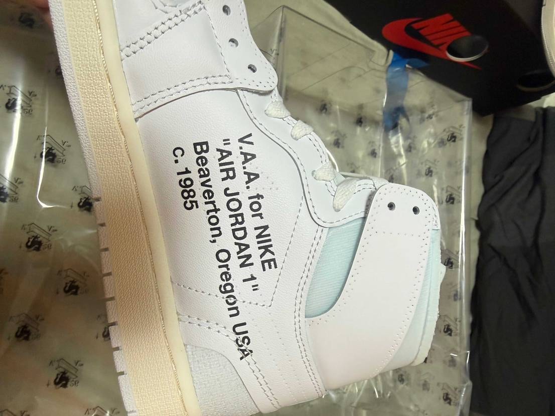 みんなが値段落ちるからって言うから〜
早めに手放したら…😭😭😭
ガッカリだよ