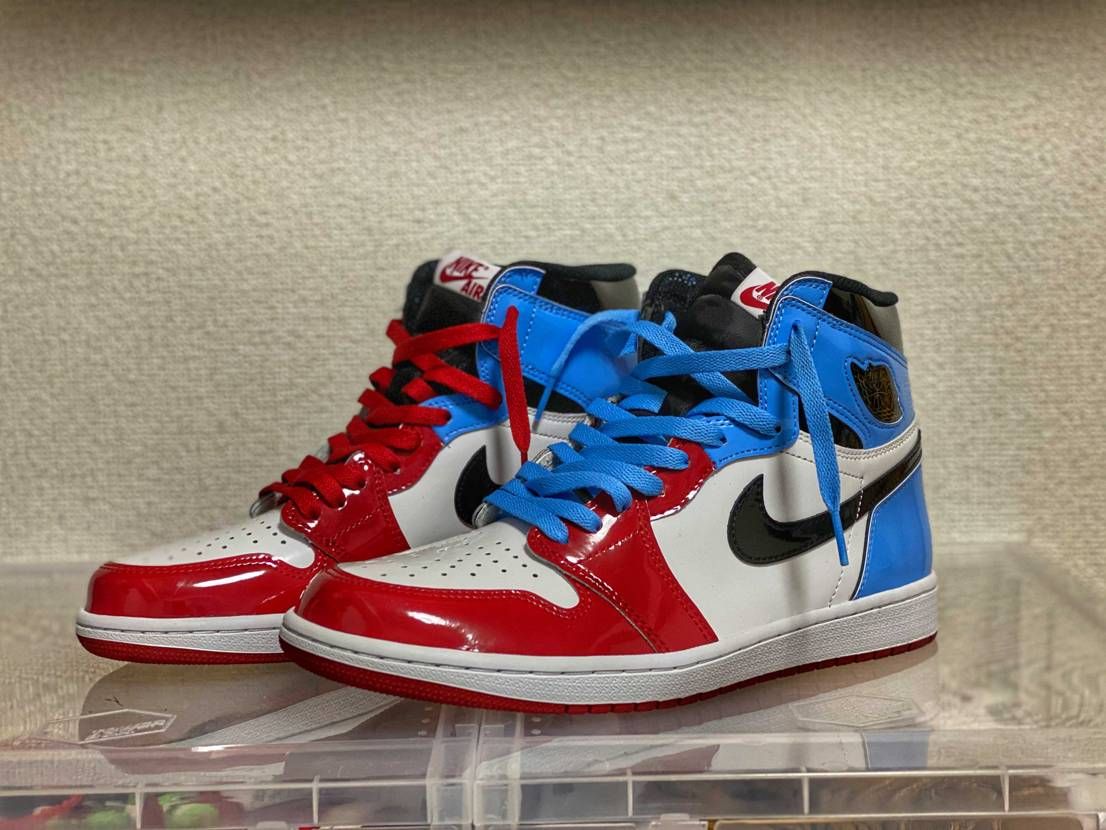 ちょいと前にスニダンで購入！
コロナおさまったらお外行きたいなぁ