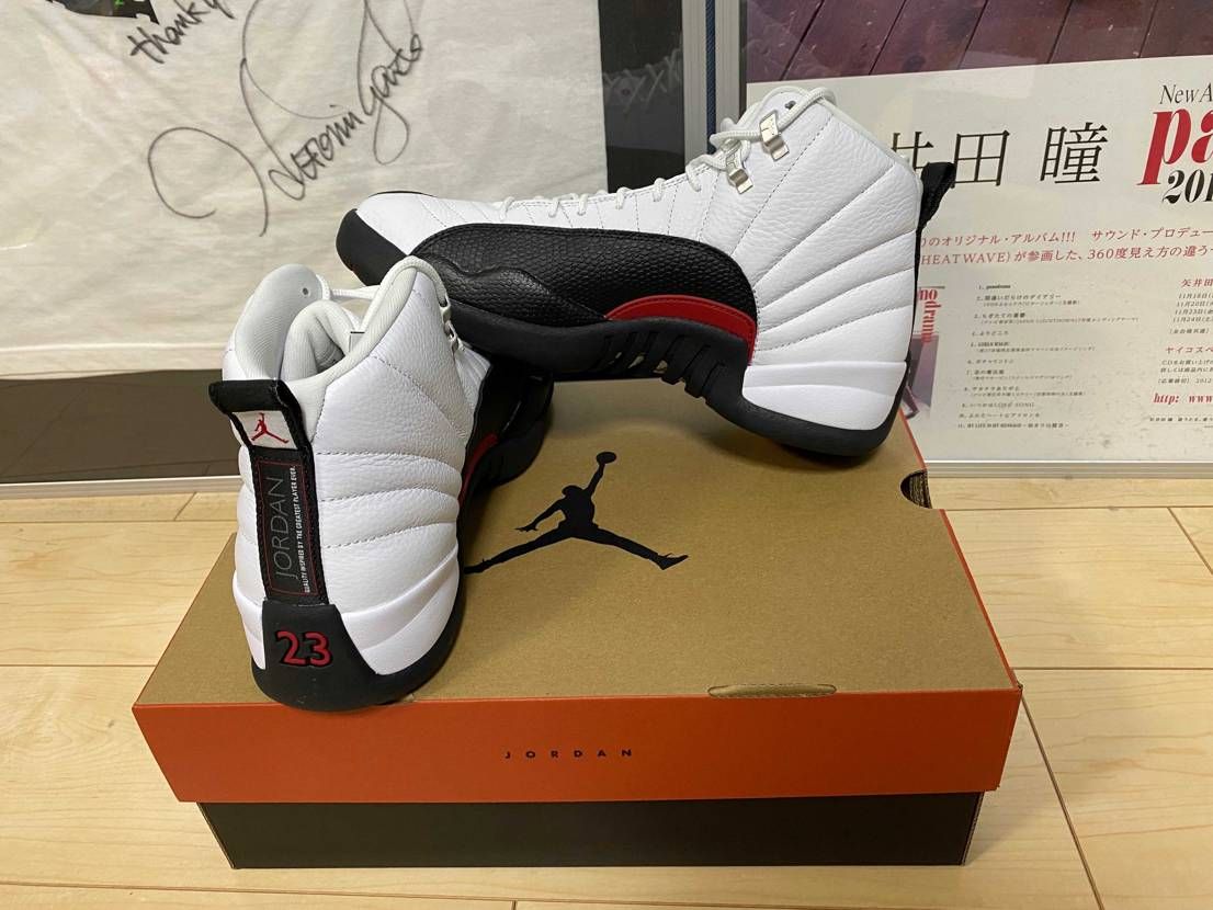 AJ12"タクシーフリップ"が我が家にやってきました😊
差し色の赤も自分