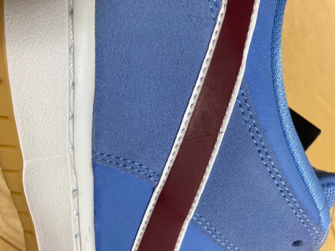 これは萎えた
スウッシュに傷かー