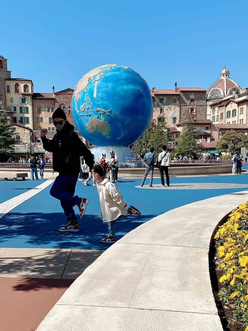 ミニーちゃんに会いに来ました🥰
シカゴお揃いです😍