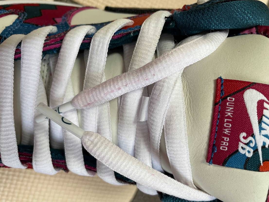 パラダンク、紐通し直したらめっちゃ紫の色写りした🥲