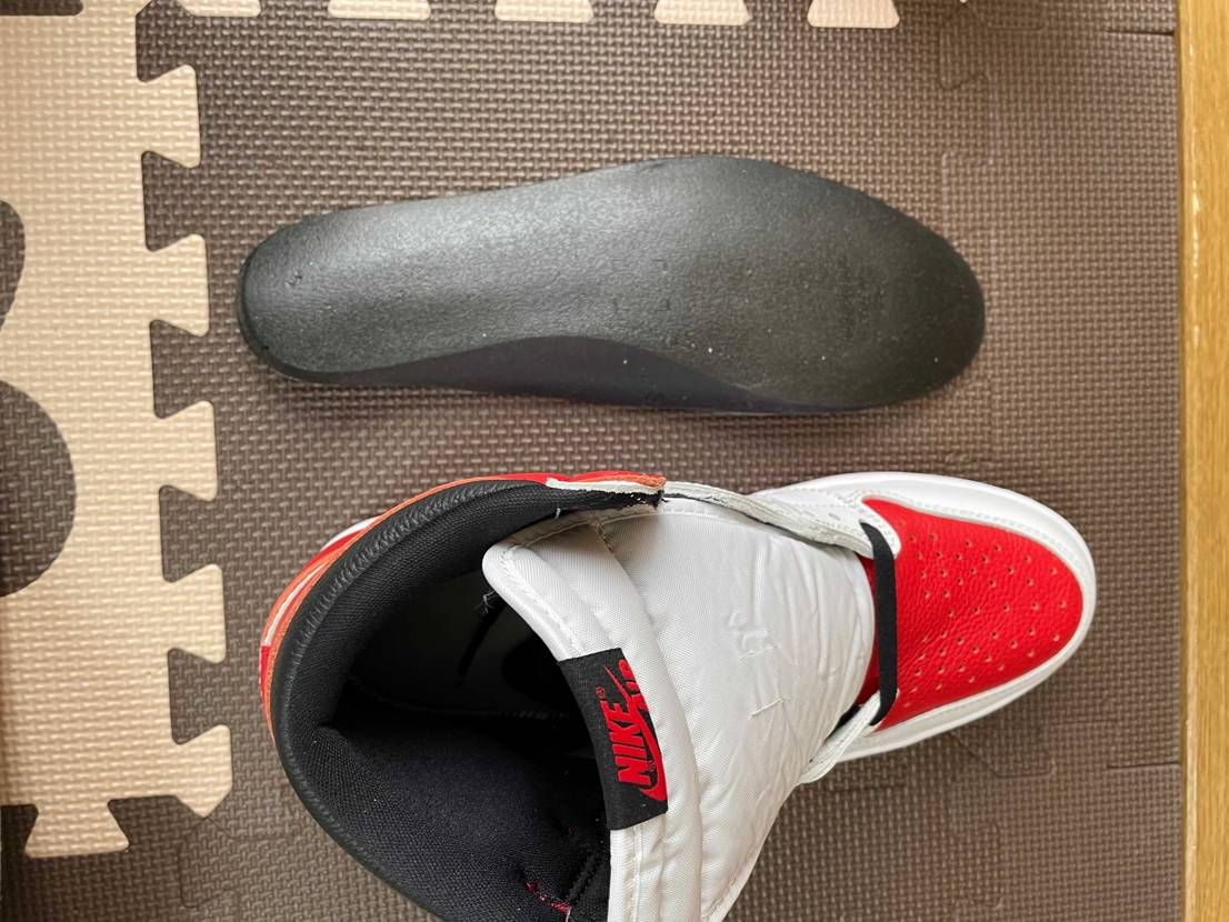 インソールがいつものJORDAN1と違ったので、2015年シ
