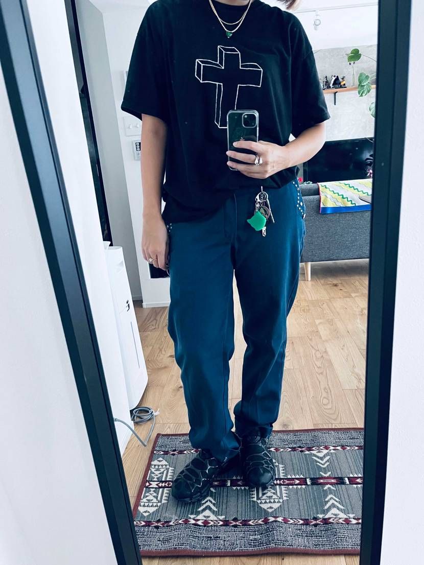 おはようございます☀
美容室に短パンで行く勇気はないので、ディッキーズ履いて行