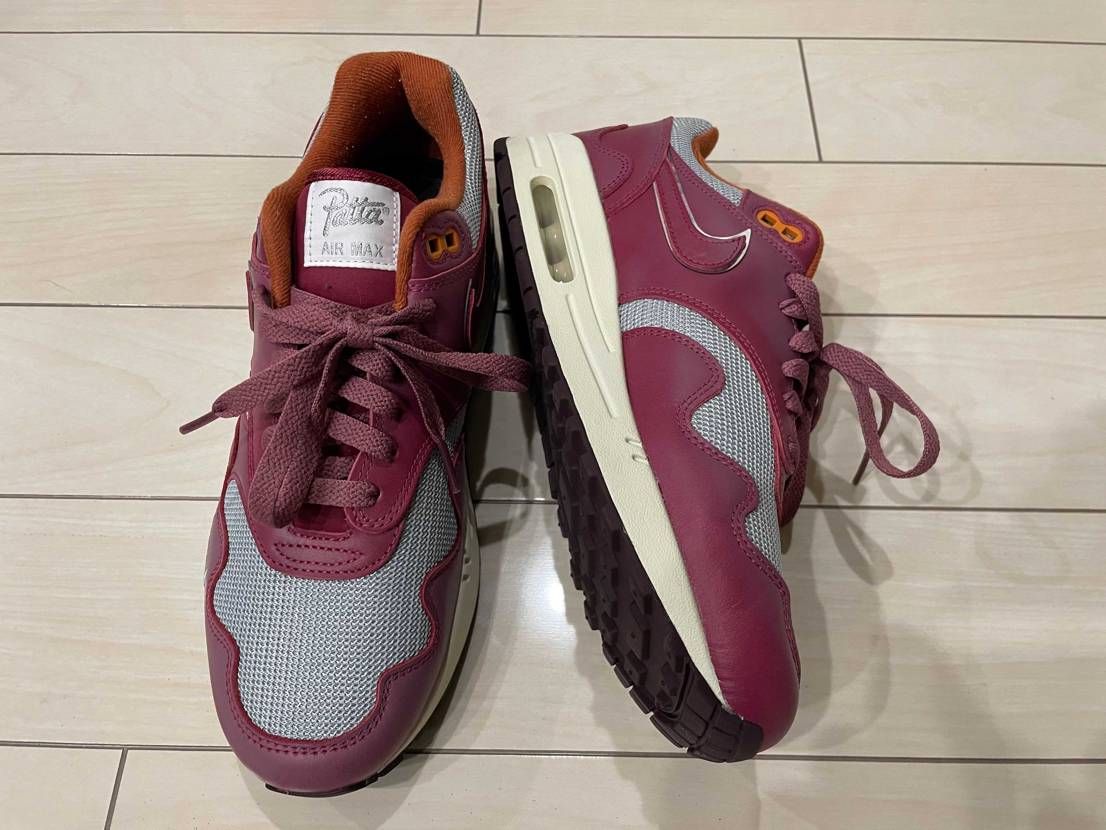 今日は久々にこれ履いて行こう😆
クリスマスだから👍