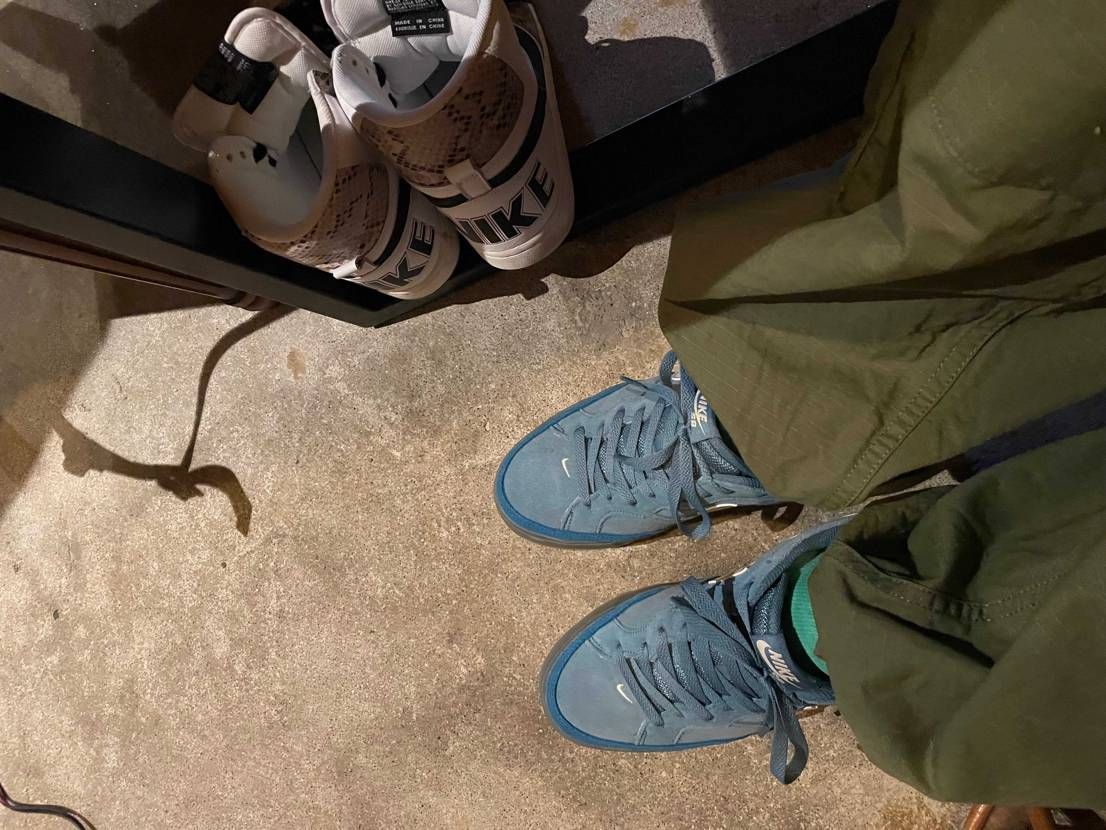 セット完了😎🥂
そんで履いてきたのはグラフティ間に合わなかったんで、困った時の