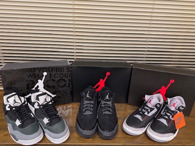 やっと完成、去年から考えてた黒い三連星🖤🐈‍⬛🖤
SBのBもやっと入手😎
R