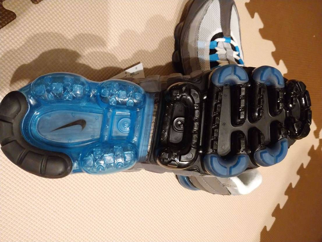 ヴェイパーマックス95
ありがとうスニダン！！
買えるとは思