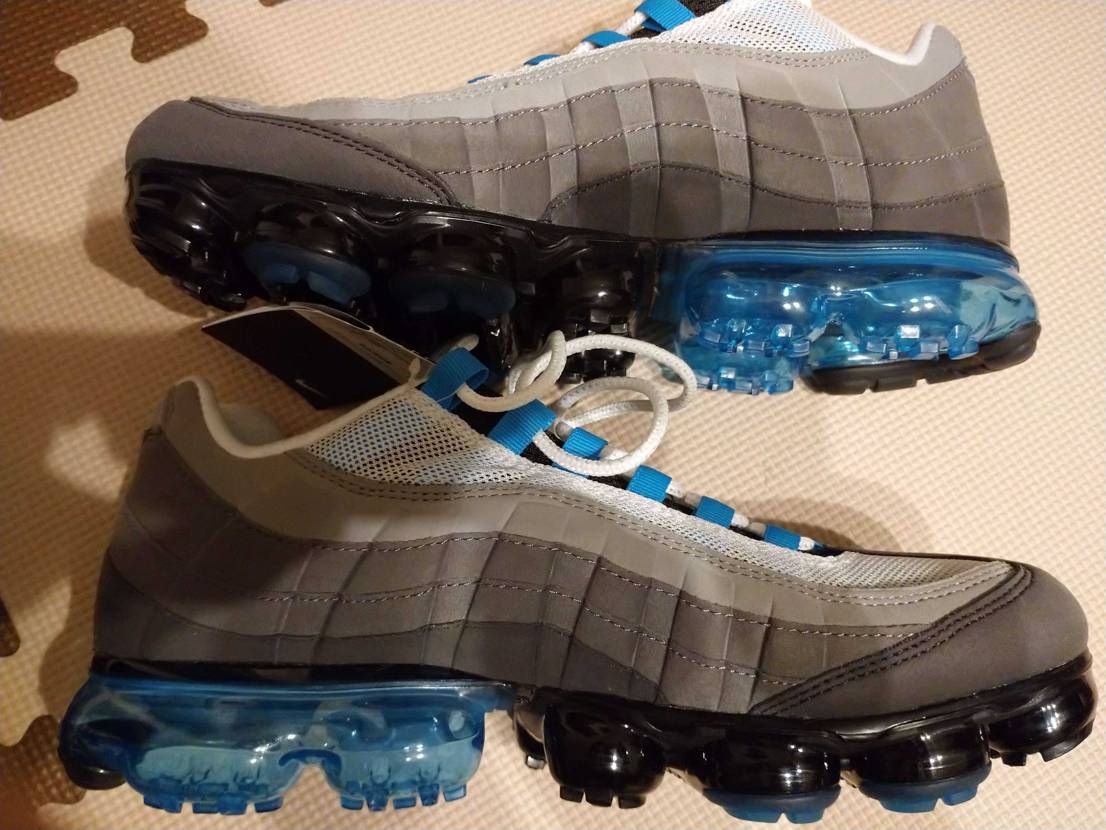 ヴェイパーマックス95
ありがとうスニダン！！
買えるとは思