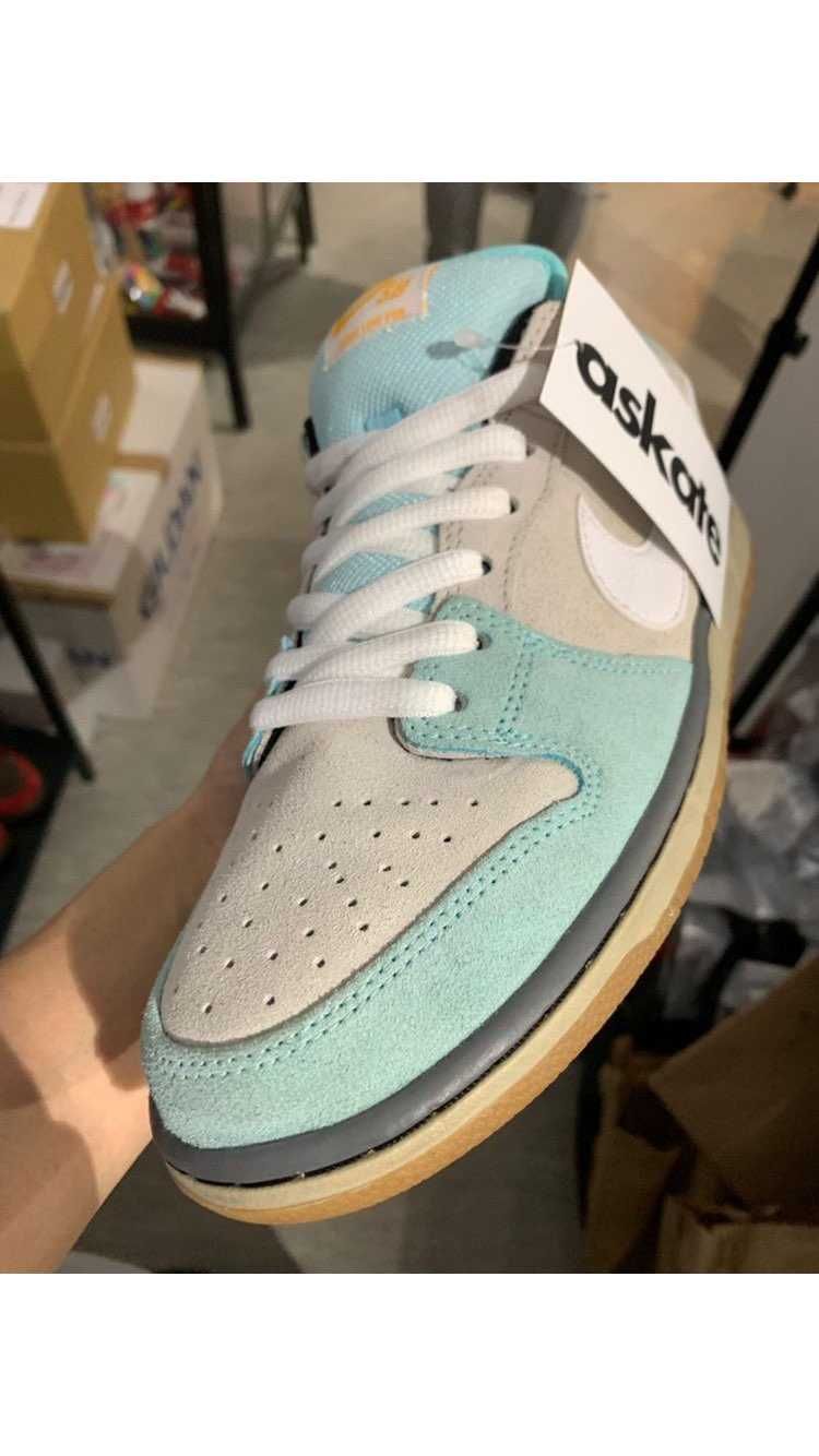 このダンクに通称〜〜みたいな名前ってついてるか分かる方いますか？
dunk l