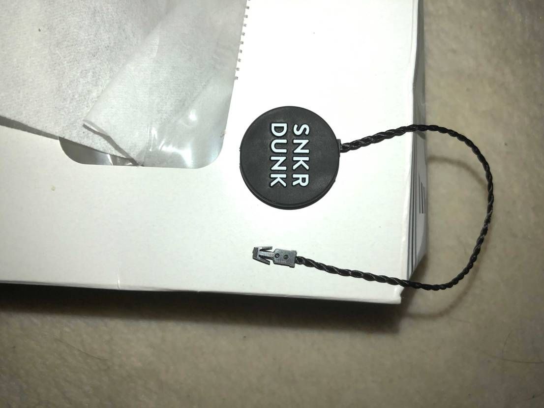 スニダンさん鑑定バッジちゃんと付けれてなくて再使用可能になってましたよ