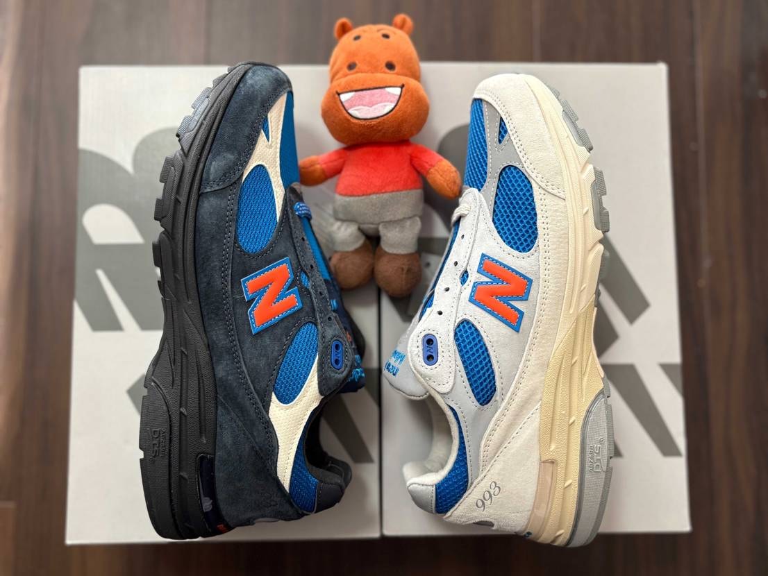 グレーマターはカラーウェイはKITHらしく
真っ白ではないホワイトで上品さがあ