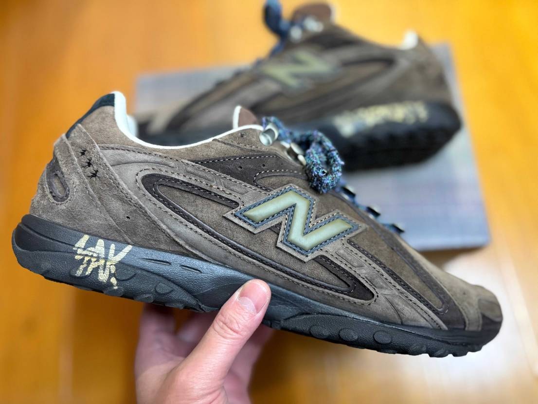 昨年末に購入したブラウン👺
3/6 ティーハウスにバスケットケースのザック氏が