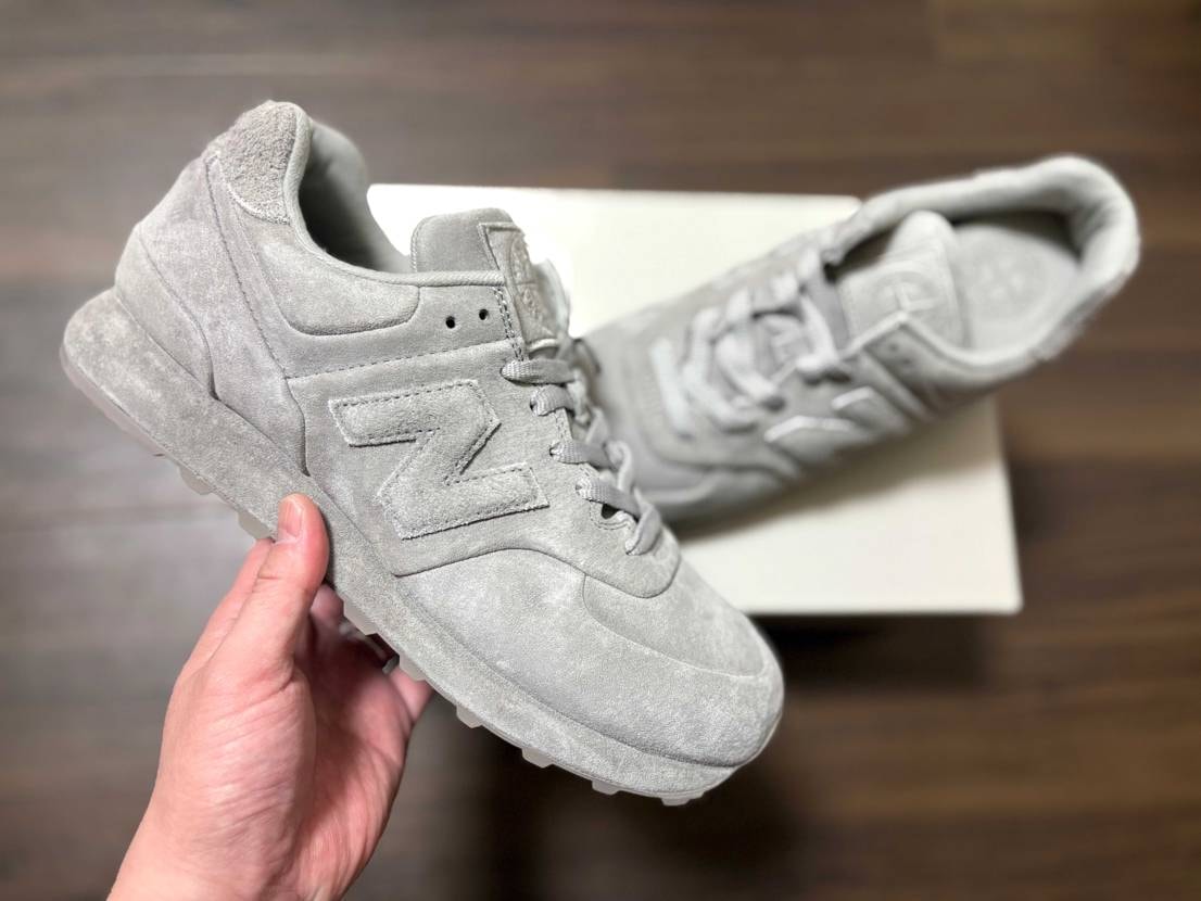 統一感のあるダストグレー👺
ニューバランス独特のグレーより明るめ🦛
ここまで