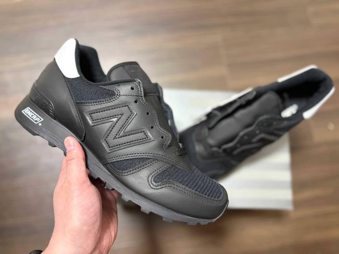 賛否両論あるダブルタップス1300👺
今までのコラボとカラーウェイとは違います