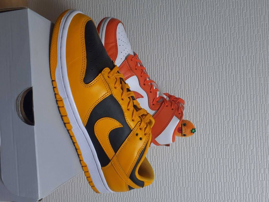 ダンク飾ってみました！
ついでにモケケさんも🍊