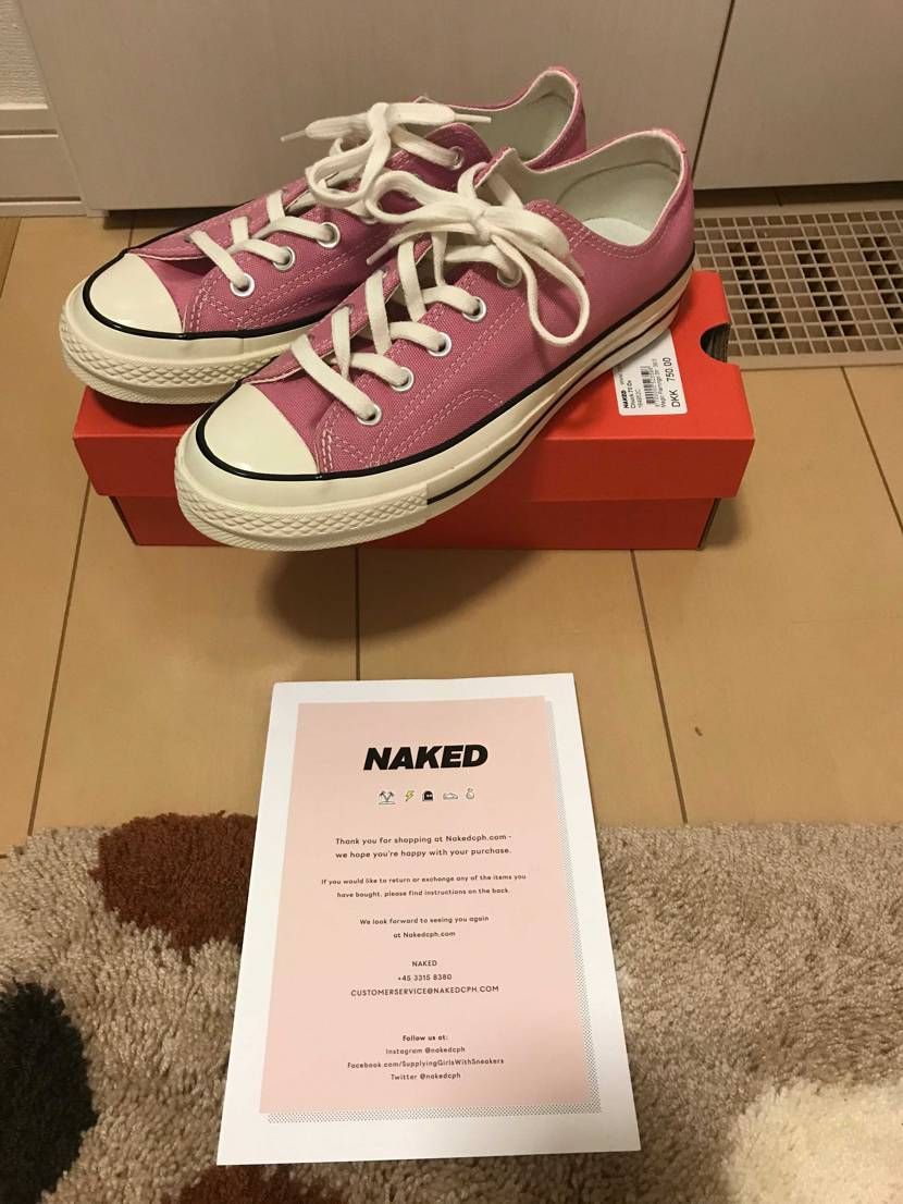 今迄国内しか買った事ないけど、嫁の好きなCT70をnaked