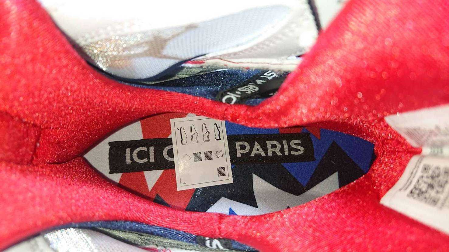 PSG ×NIKE AIR JORDAN 7 RETRO
パリ・サンジェルマン